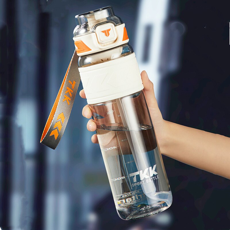 High Quality Material Water Bottle With Straw